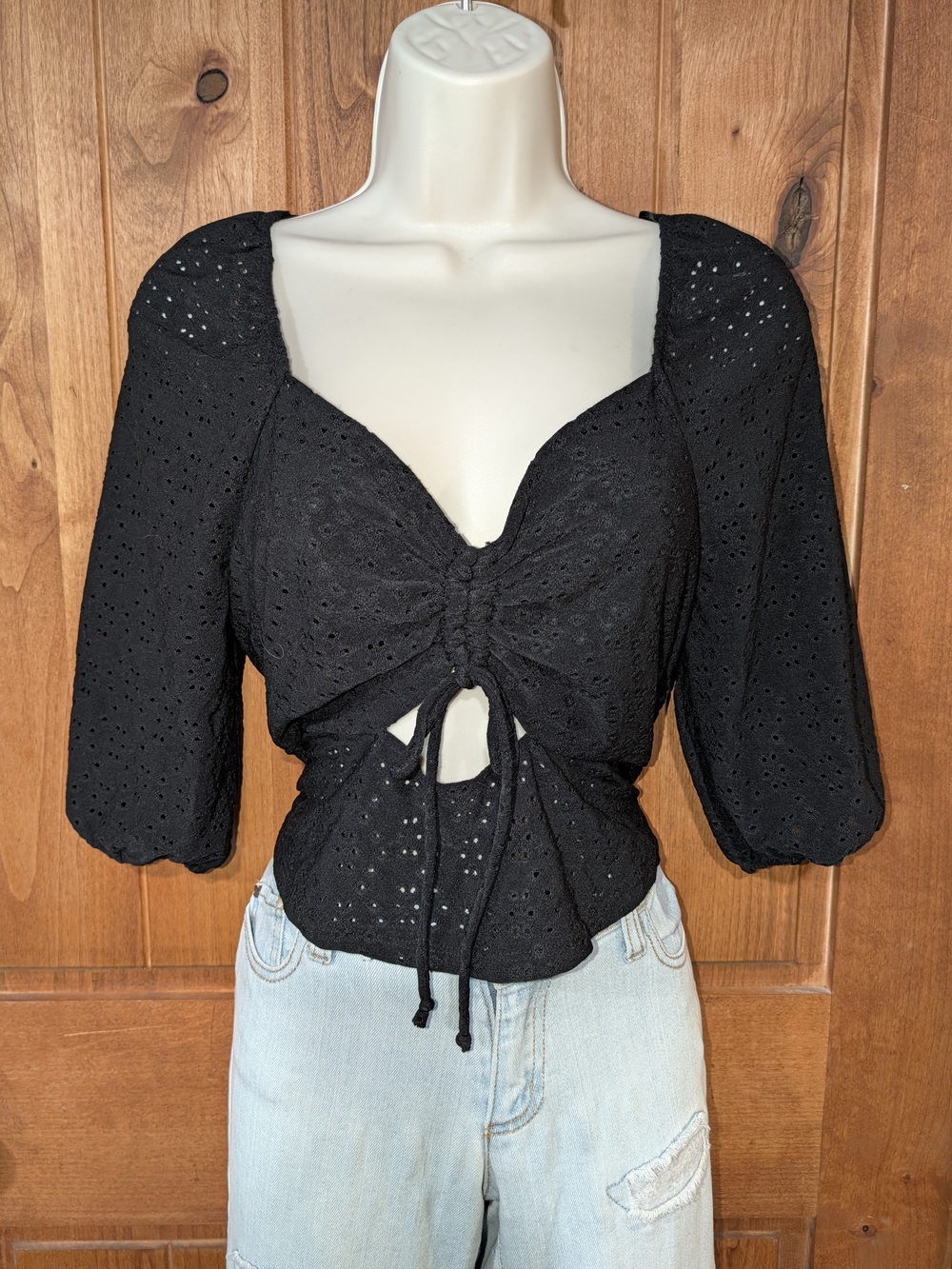 URBAN Romantics Black Eyelet Drawstring Puff-Sleeve Crop Top